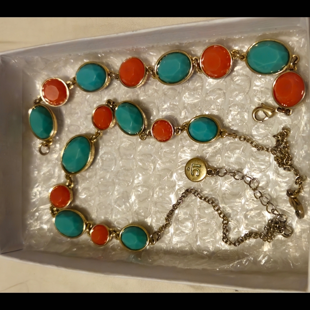 Elegant (LC) Gold and Turquoise Necklace